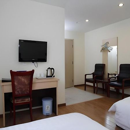 Beijing Yi Jia Hotel Luaran gambar