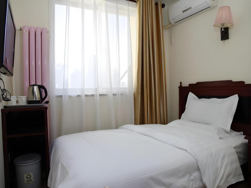 Beijing Yi Jia Hotel Luaran gambar